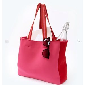 Summersalt Neoprene Beach Tote